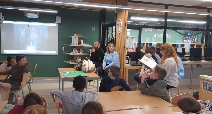 Lecture de la légende de Saint Nicolas